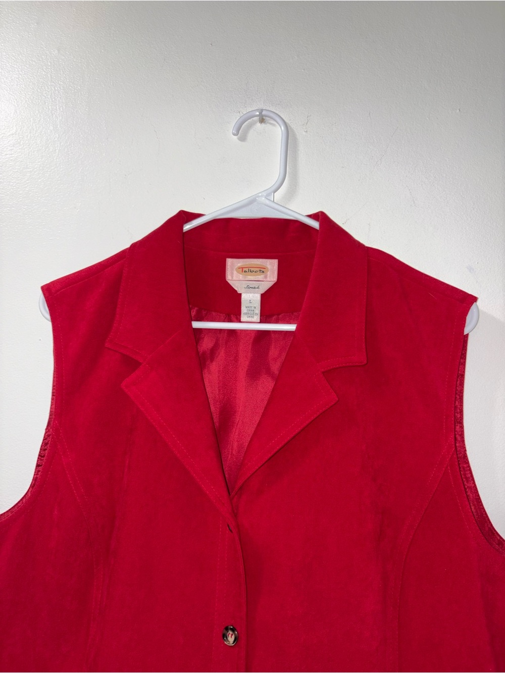 Talbots Stretch Button Front Red Vest Size  Large - Picture 3 of 6